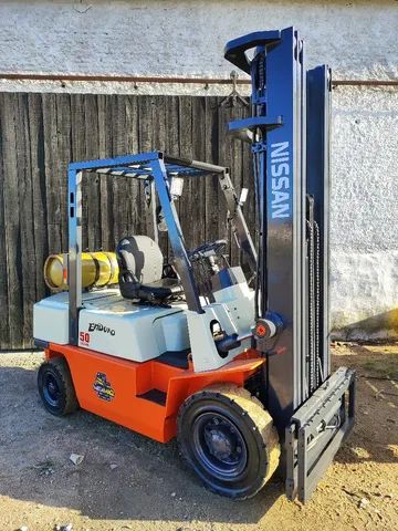 Empilhadeira NISSAN top