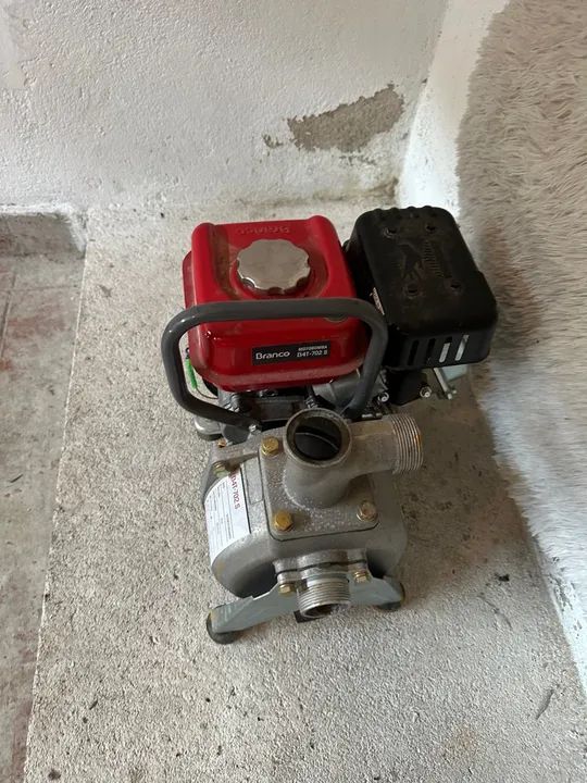 Motor Branco a gasolina  - Foto 3