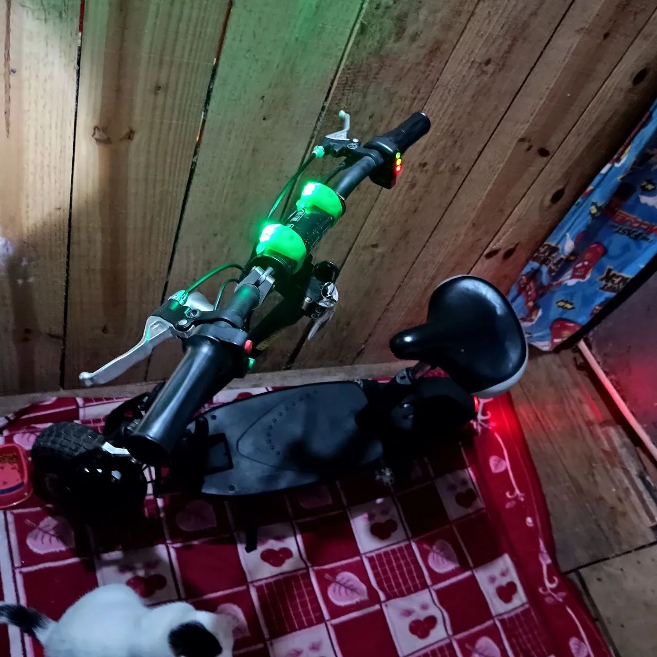 Patinete elétrico usado , Two dogs, aceito trocas com volta. - Foto 4