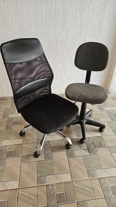 Cadeiras de escritório 80 as duas