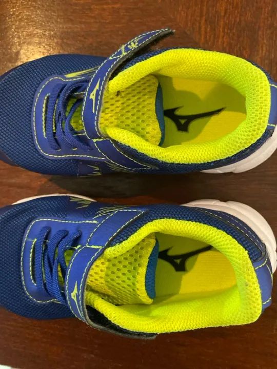 Tênis Infantil Mizuno - Azul e Amarelo - Foto 2