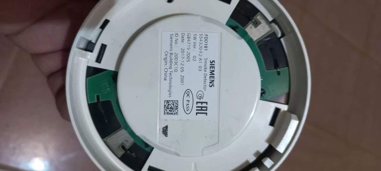 Detector de fumaça  e sirenes áudio visual Siemens - Foto 4