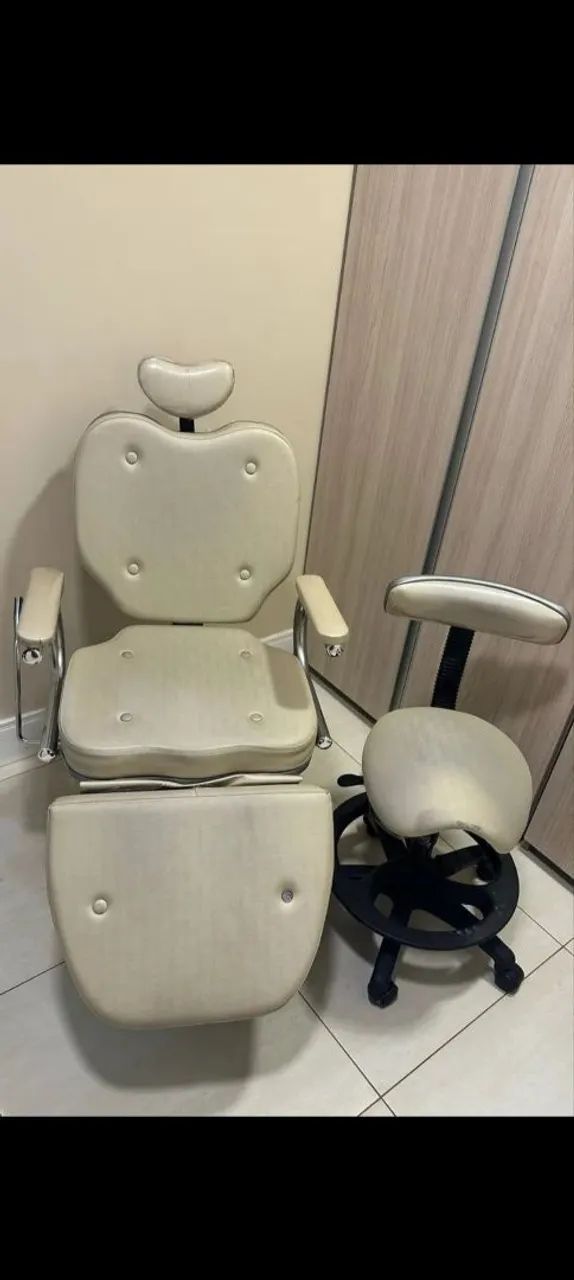 Aesthetic Chair