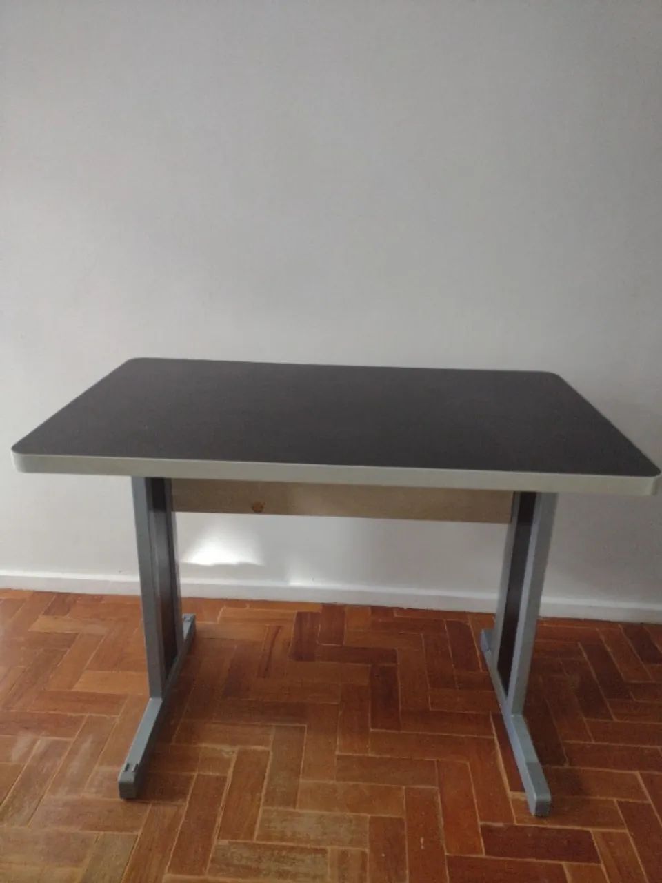 Mesa de escritório 