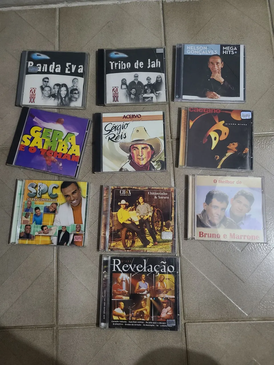 10 CDs de Música - Vários Artistas