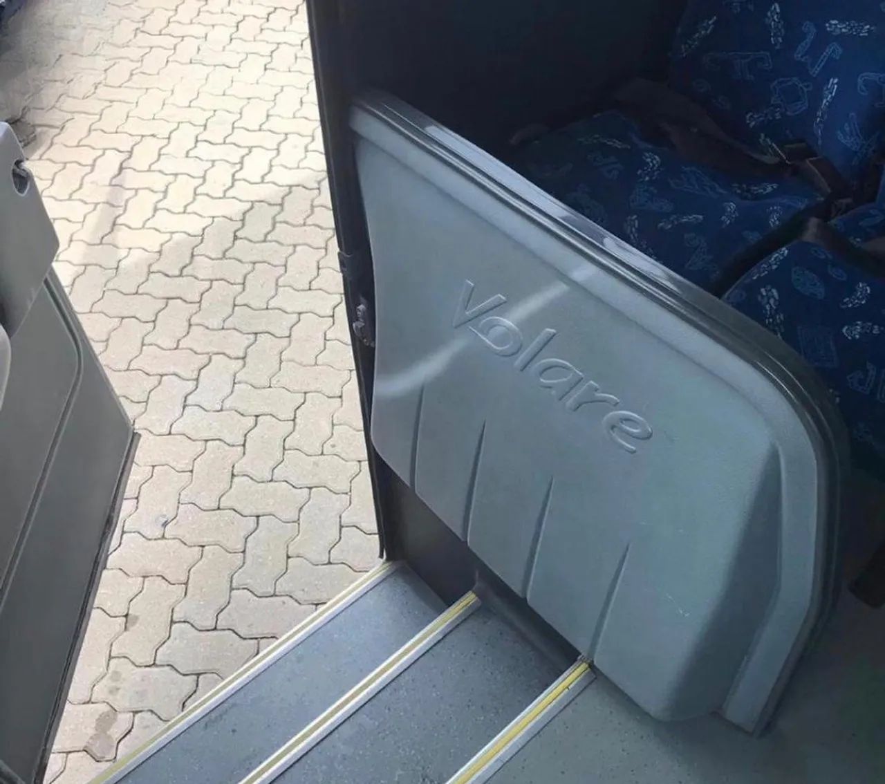 Micro ônibus w8 escolar 33lg/2012 - Foto 5