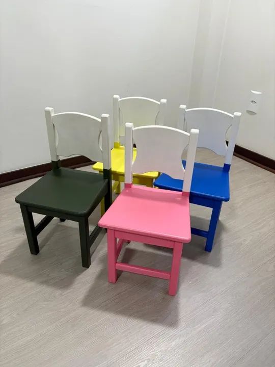 MESA INFANTIL + 4 CADEIRAS PEQUENAS PERSONALIZADAS - Foto 3