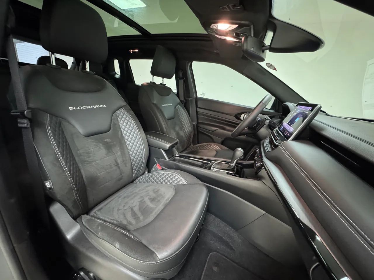 Jeep Compass Black Hurricane 2.0 4X4 TB Aut. 2025 - Foto 7