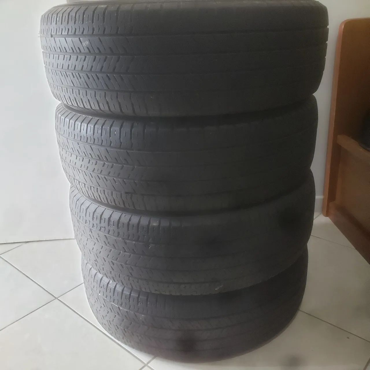 pneu 225/65/17 yokohama