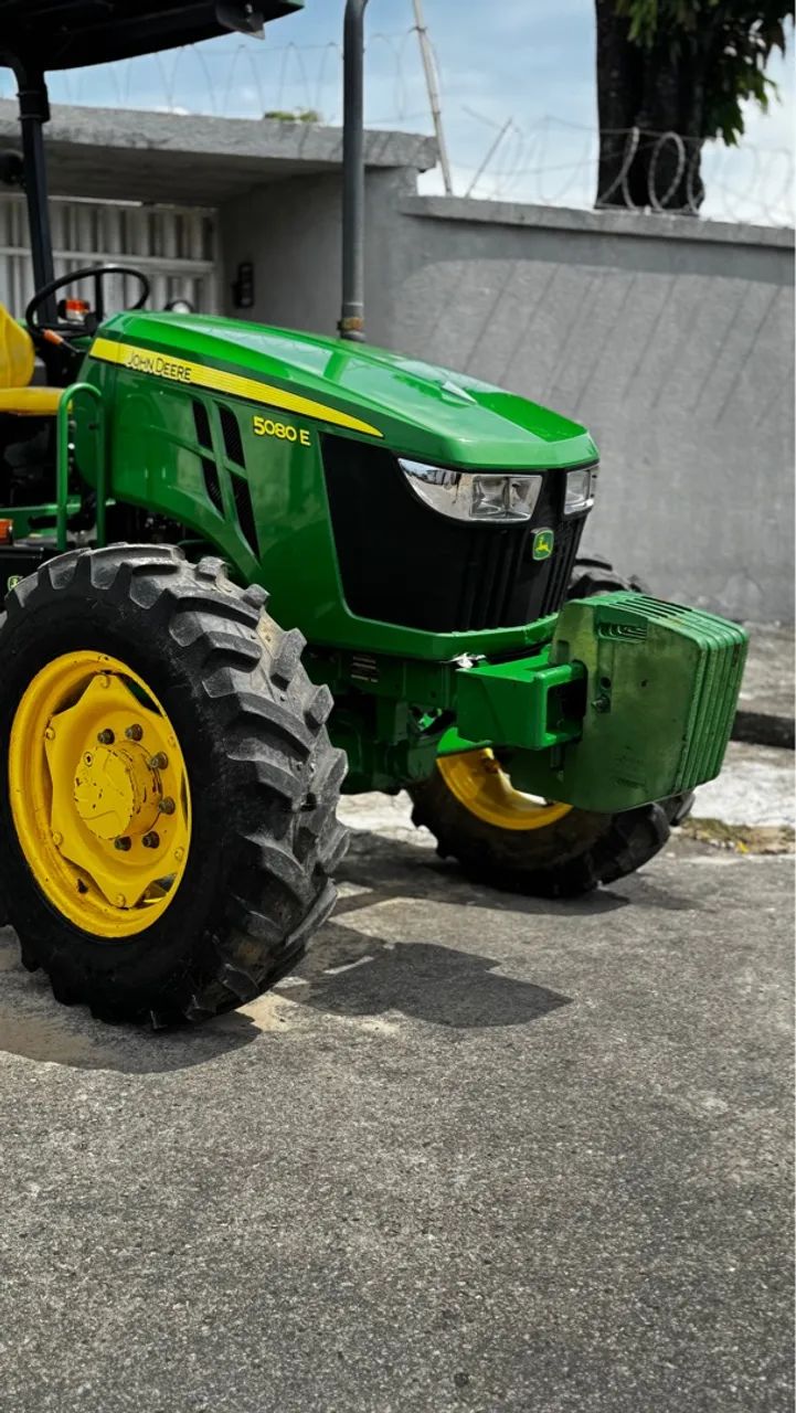 Trator John Deere 5080 E64319030600195122