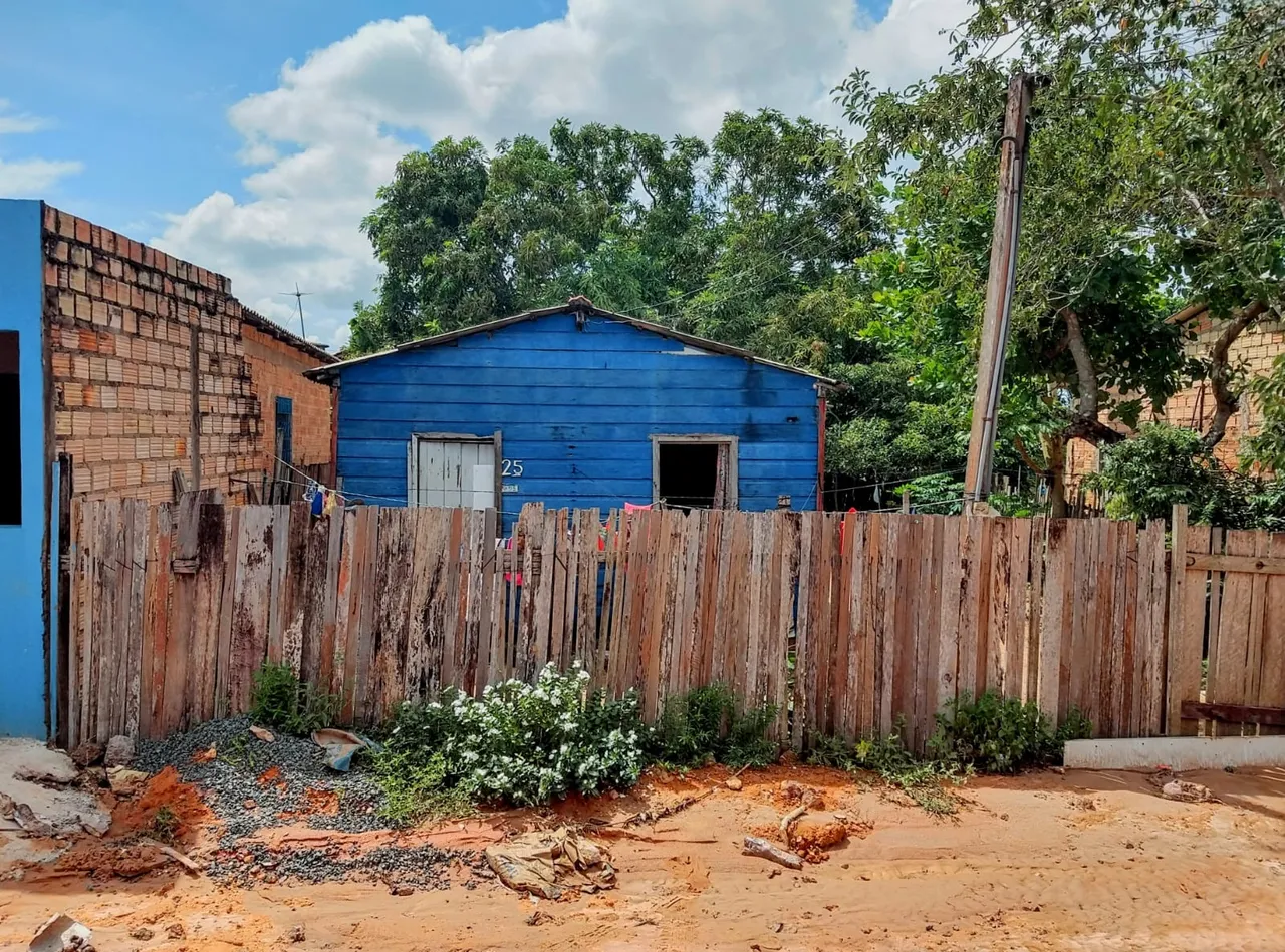 Vendo esse terreno com casa R$95mil alvorada