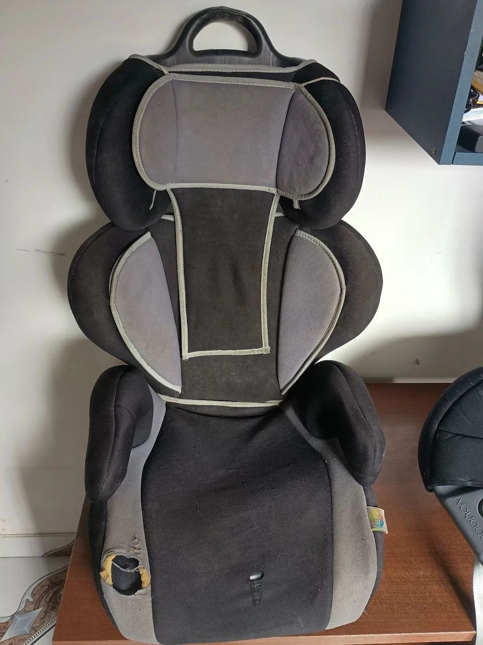 Cadeira de carro infantil usada