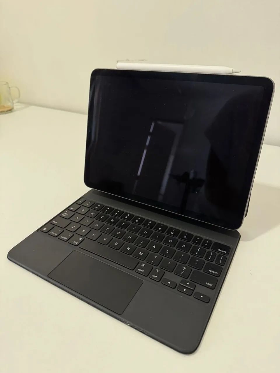 ipad Air 4 + apple pencil + magic keyboard - Tablets e E-Readers