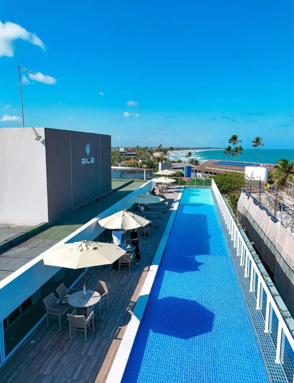 Flat em porto de Galinhas pé na areia! 
