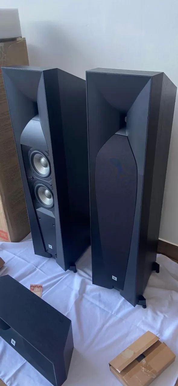 JÁ FOI VENDIDO! Par Caixas Torre JBL studio 580  - Foto 4