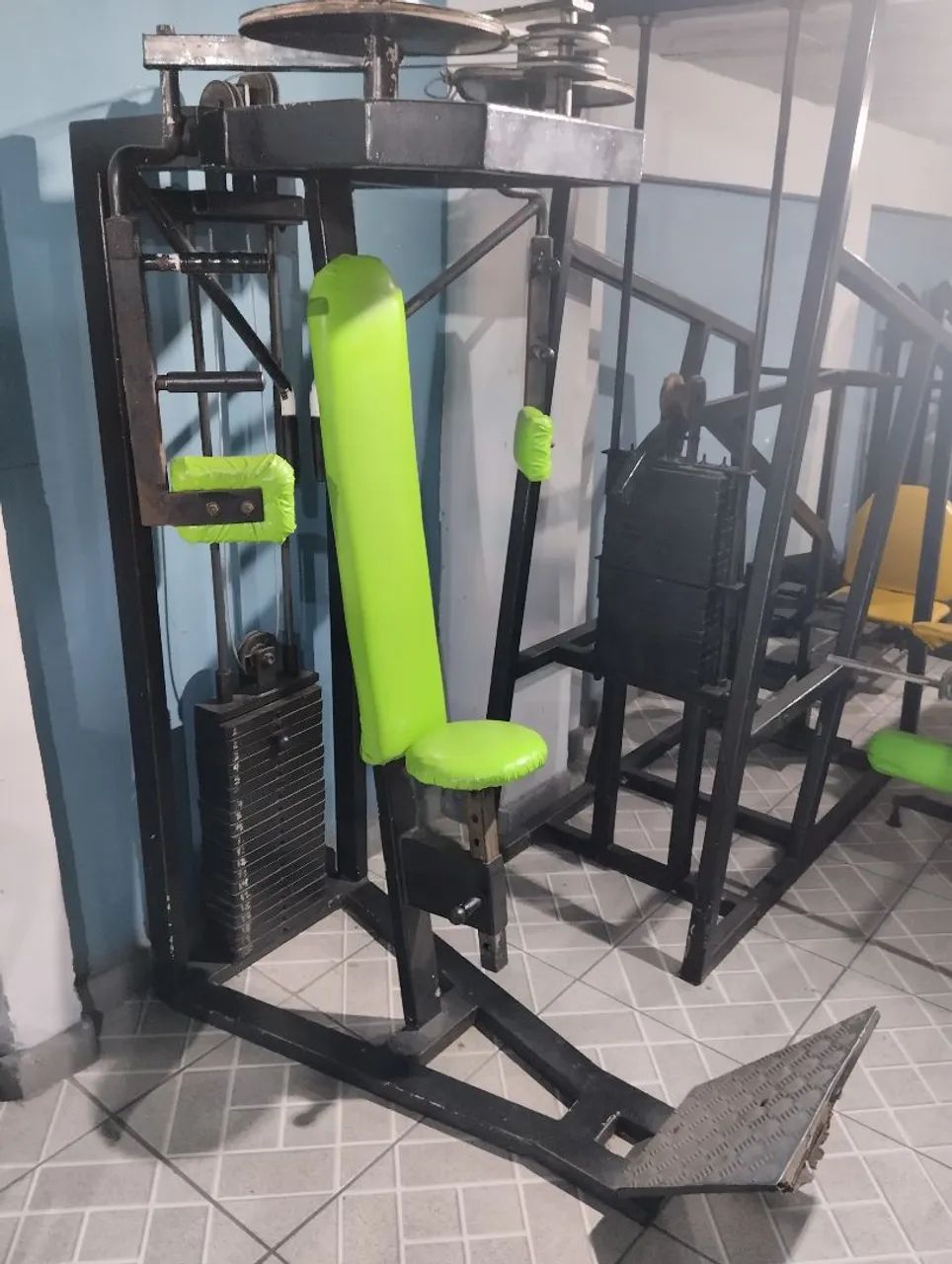 Academia Completa - Aparelhos de Musculação - Foto 4