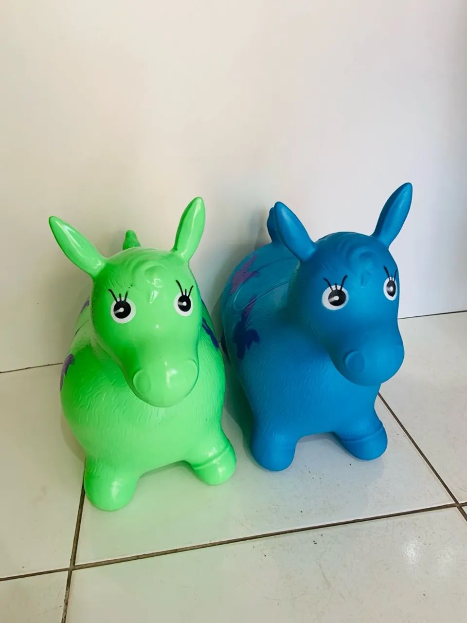 VENDE-SE BURRINHO PULA PULA INFANTIL 