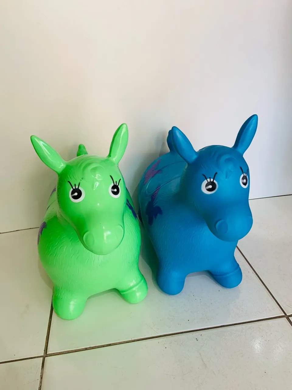 VENDE-SE BURRINHO PULA PULA INFANTIL