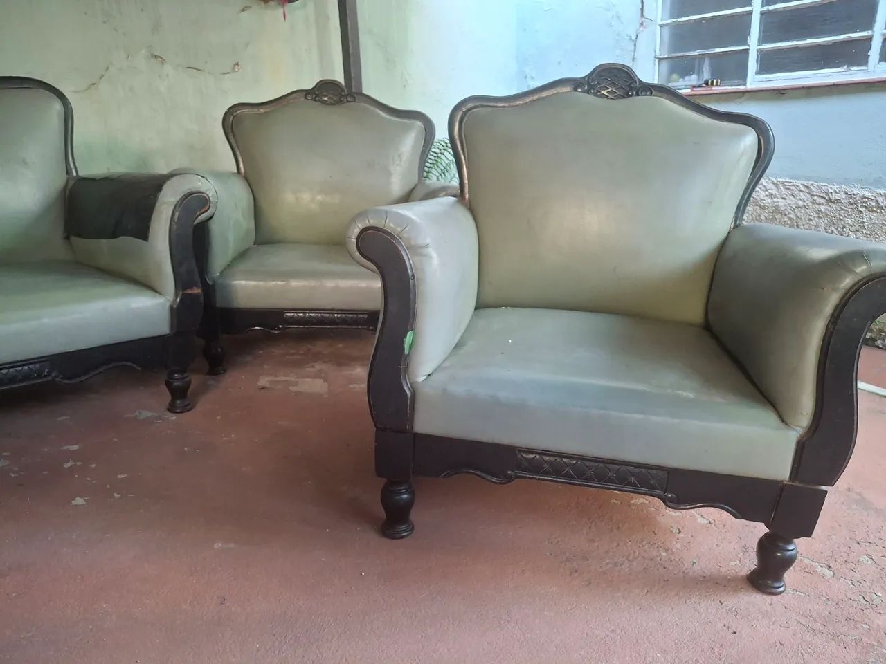 Conjunto sofá 4 lugares e 2 poltronas  - Foto 3