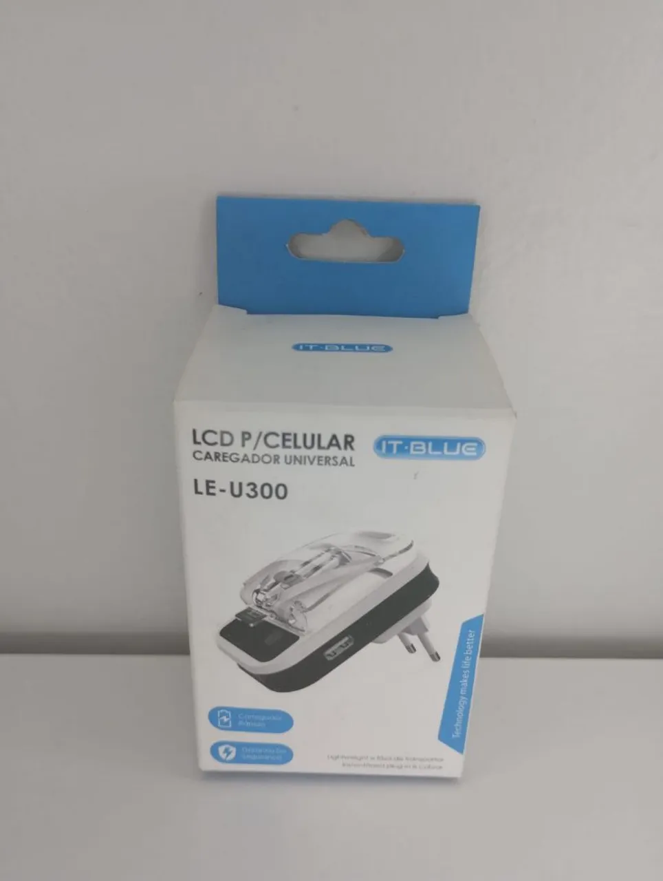 Carregador Universal para Celular LCD LE-U300