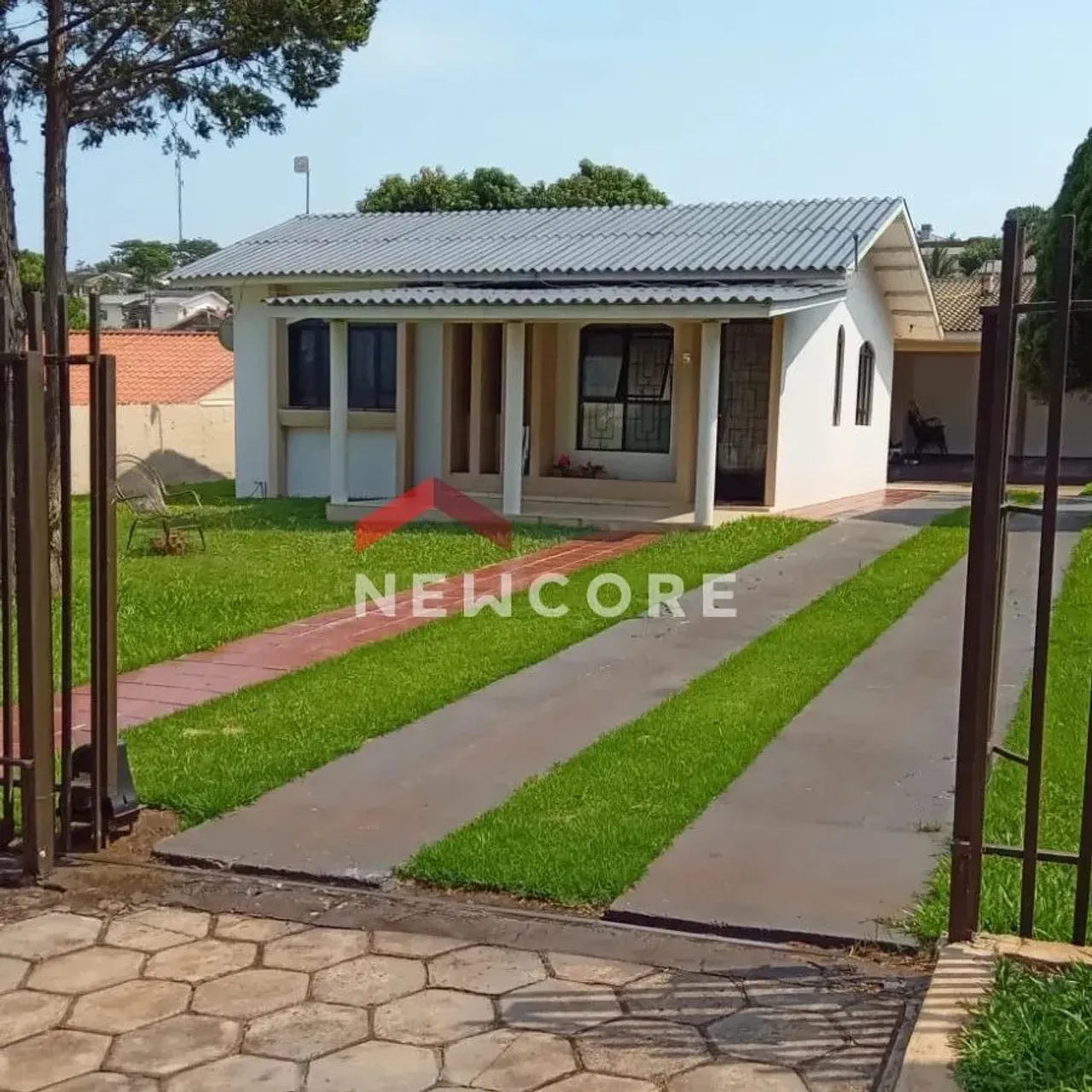 Casa em São Miguel do Iguaçu - Centro - São Miguel do Iguaçu/PR
