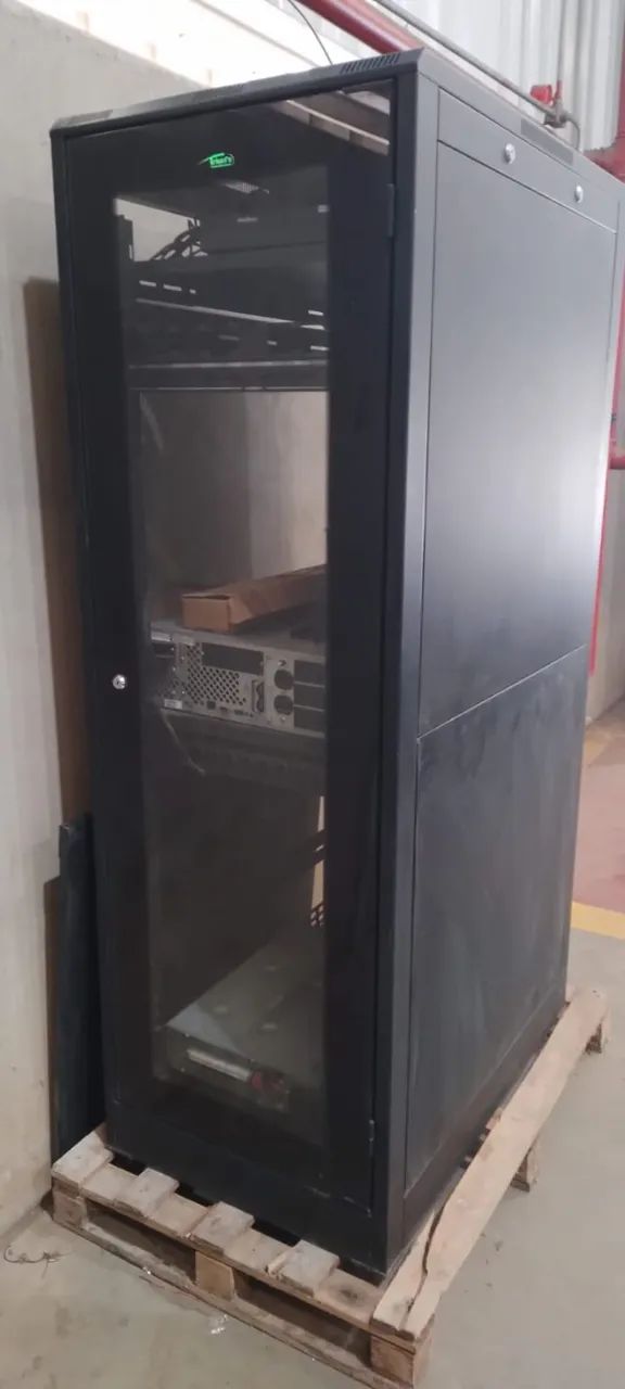 Combo Rack Triunfo + 2 Nobreaks APC + Intelbras HDCVI + Módulo Óptico DT6E1 - USADO