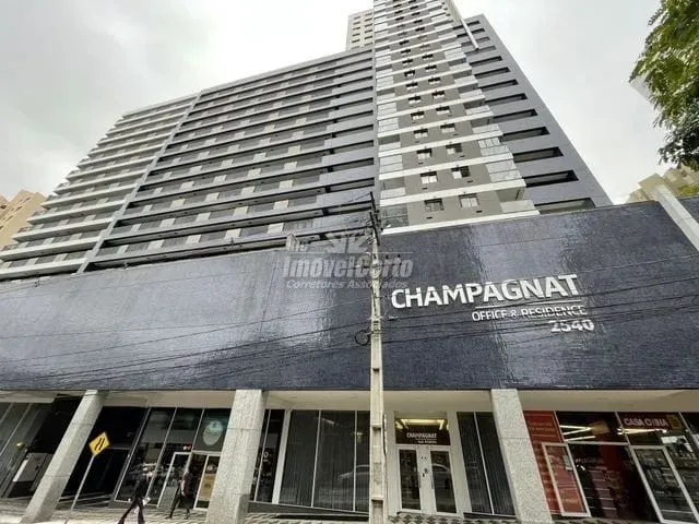 Sala comercial à venda no Edifício Champagnat Office 2540, no bairro Bigorrilho, Curitiba.