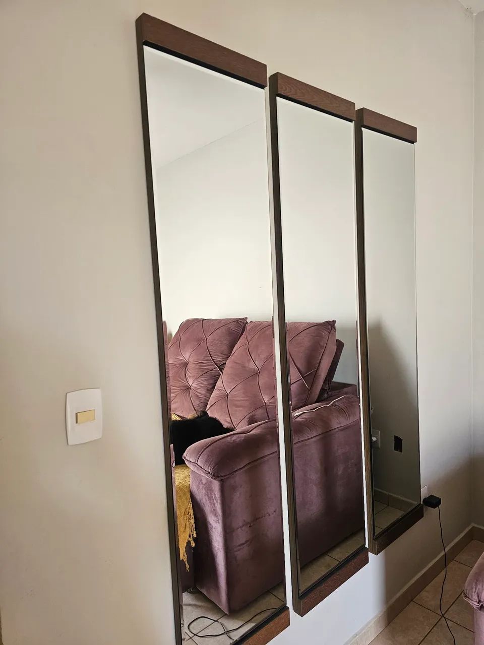 Conjunto painel tv e espelhos64520807187458120