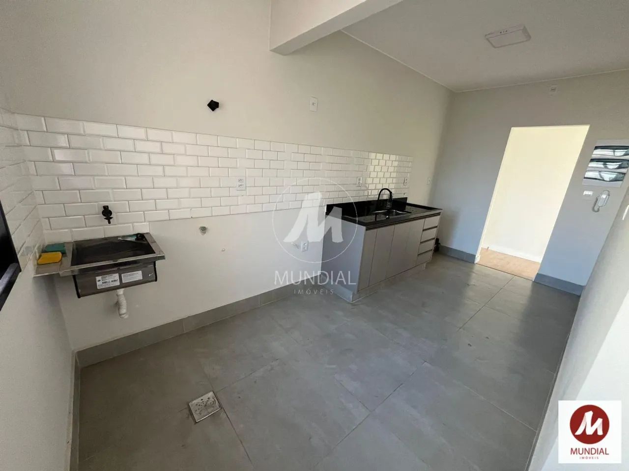 Apartamento (tipo - padrao) 2 dormitórios, cozinha planejada, em condomínio fechado - Foto 5