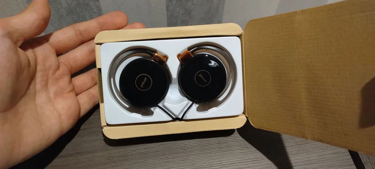 Fone de Ouvido Picun com Fio - Novo