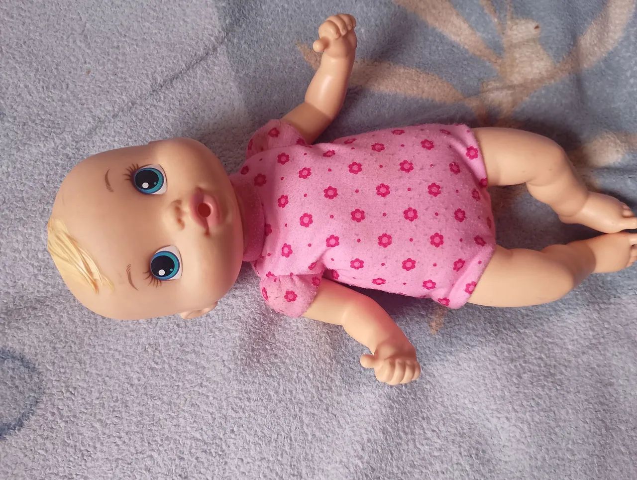 Boneca baby alive chupa o dedinho - Foto 6