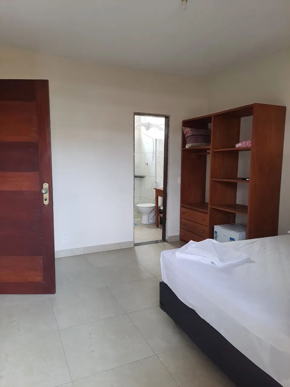12 flats em ponta negra 100% mobiliado    com excelente rendimento mensal  na faixa d 40 m