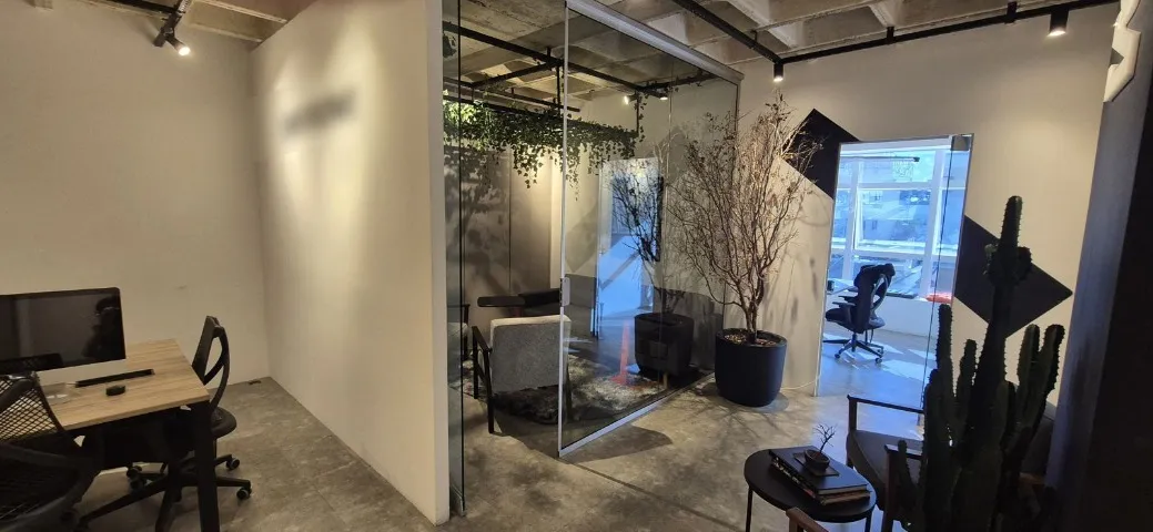 Sala comercial para locação - Pronta para uso imediato!