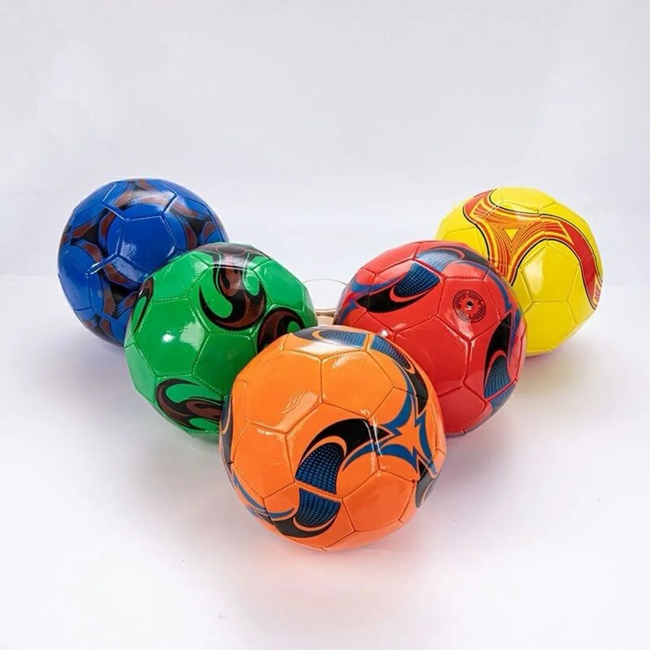 Bola de futebol colorida - Foto 4