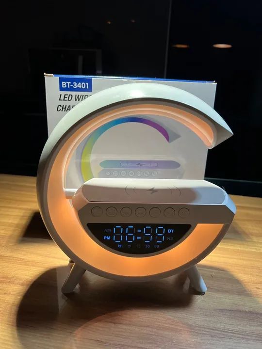 Luminária G RGB Colorida com Relógio Caixa de Som Bluetooth e Carregamento por Indução - Foto 6
