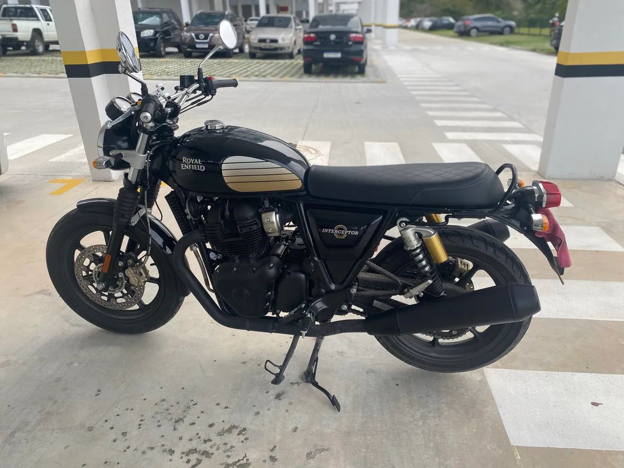 INTERCEPTOR 650  - 2.000KM - Foto 4