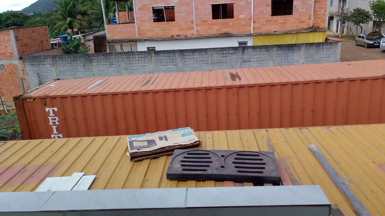 Container 64419087752834124