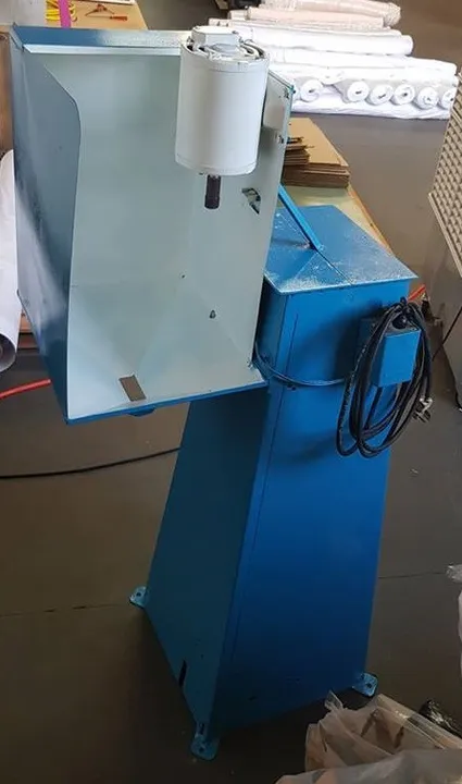Maquina para Lixar Sola Calçados