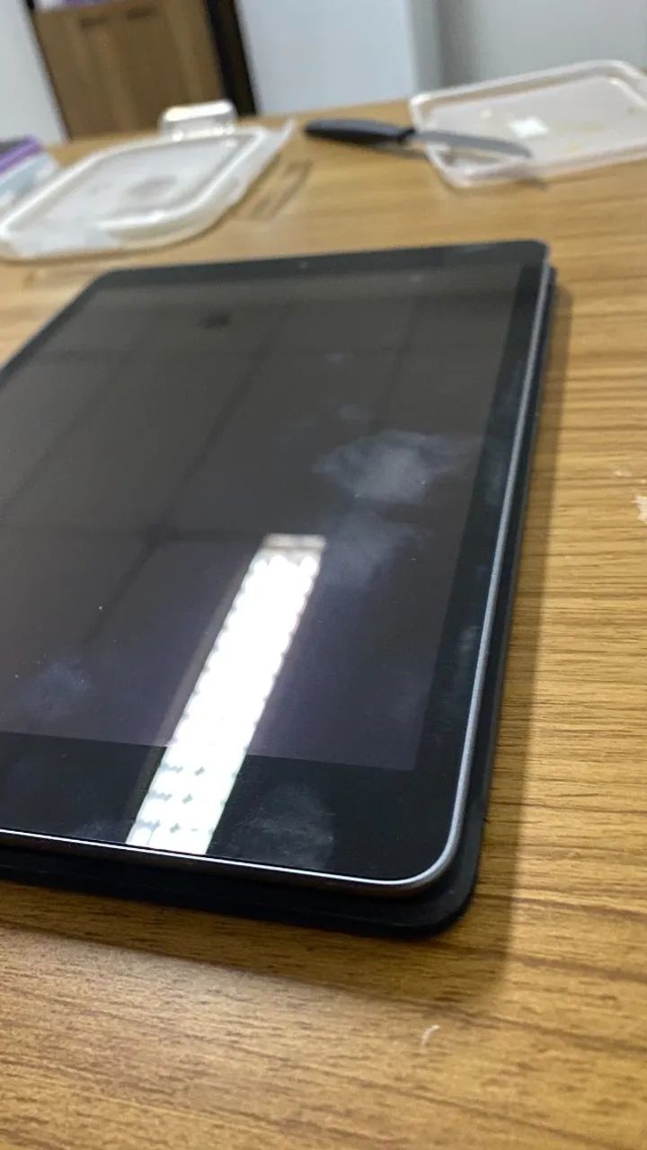 iPad 9ª Geração - Uno ano de uso (acompanha caneta) - Foto 2