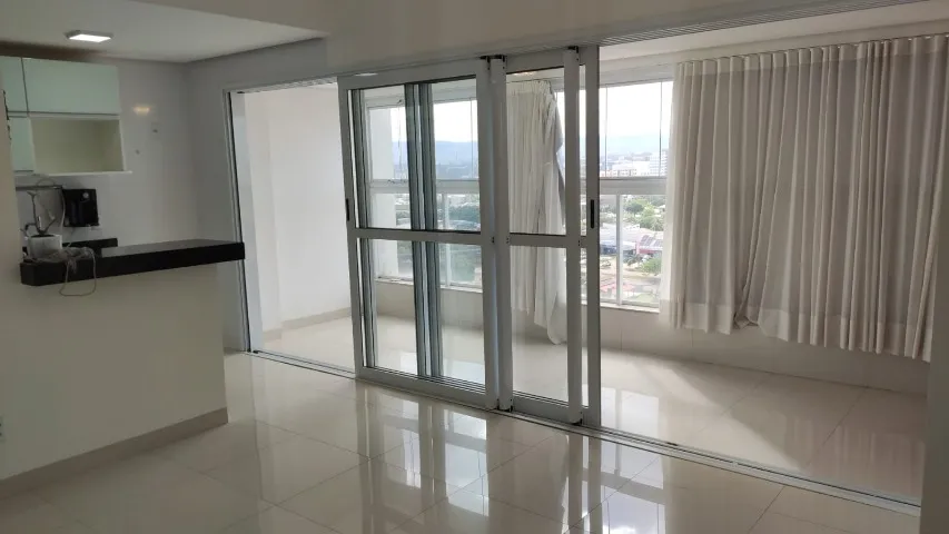 ALUGA-SE APARTAMENTO SEMOBILIADO NO EDIFÍCIO ROYAL, 105 NORTE, PALMAS/TO