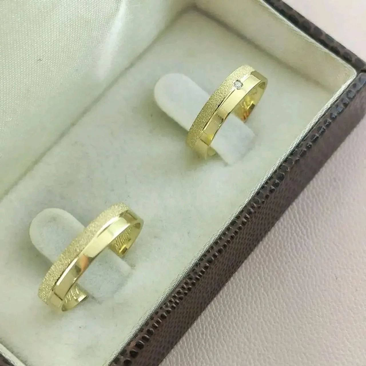 Alianças de Casamento em Ouro - Foto 4