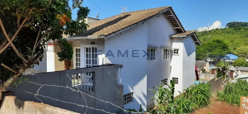 CASA COM PISCINA PRÓXIMA AO CENTRO - CA208 - Foto 2
