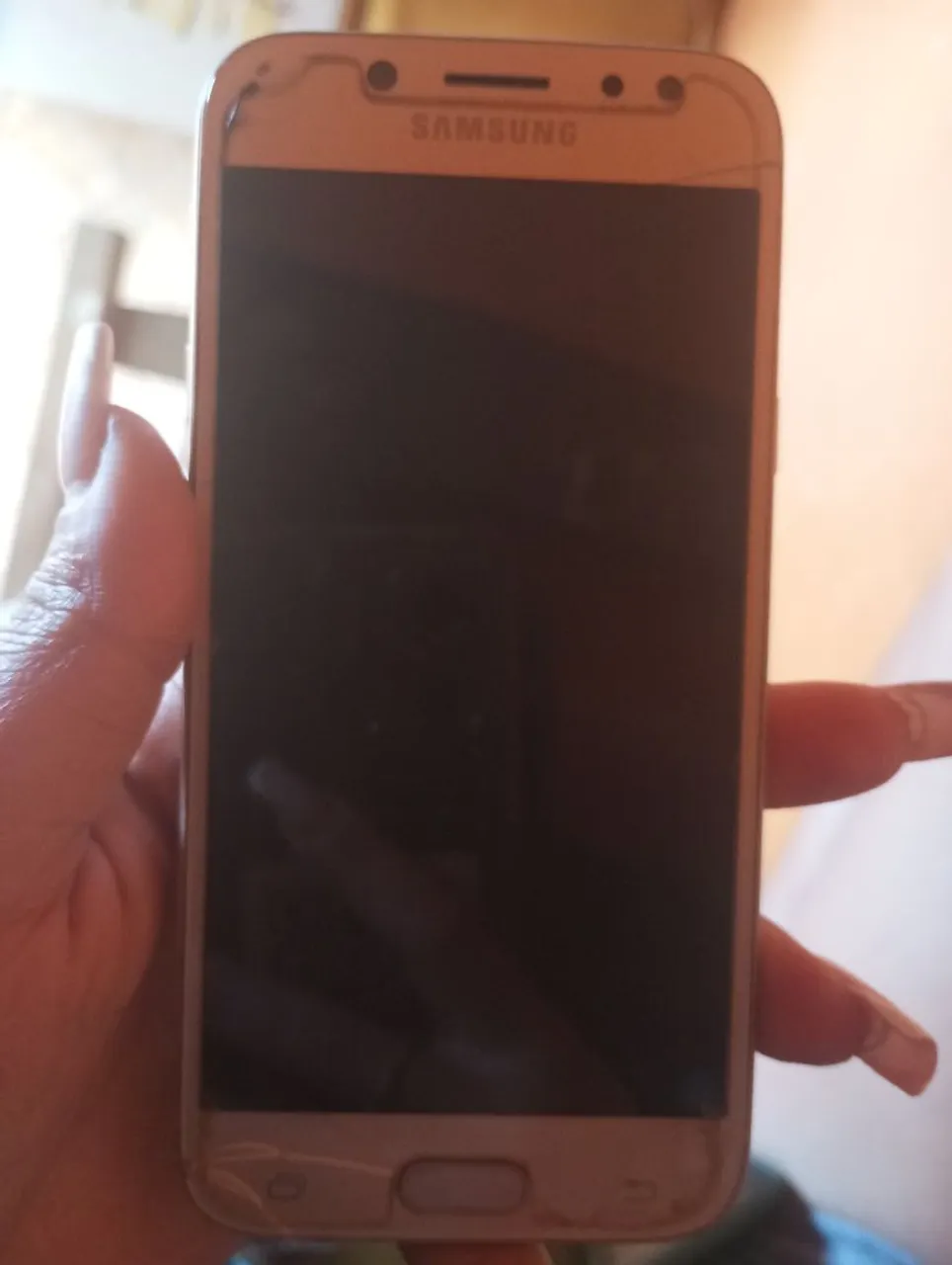 Vendo j5 pro em excelente estado 