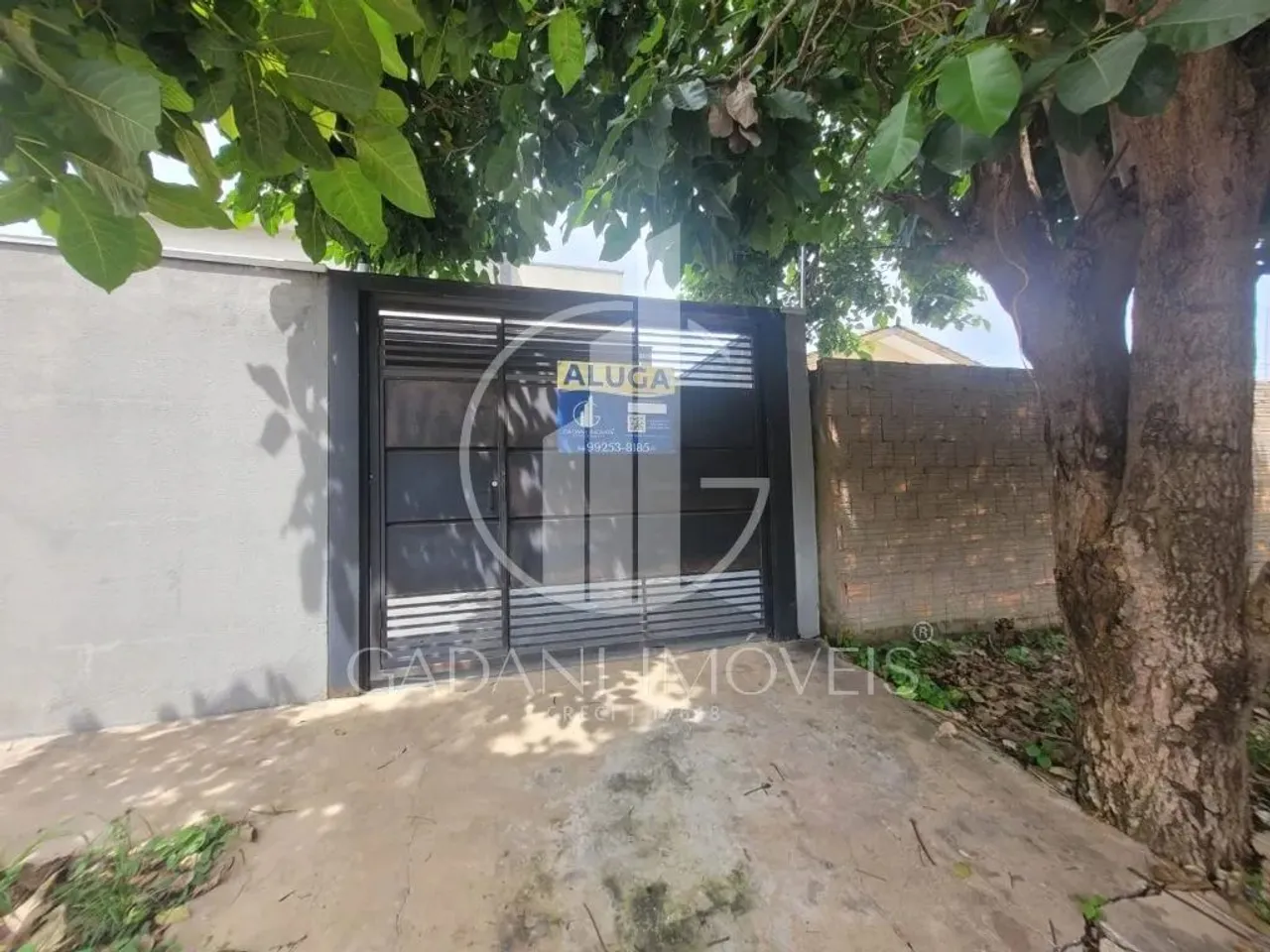 CASA MOBILIADA PARA LOCAÇÃO NO RESIDENCIAL BURITIS - SINOP MT
