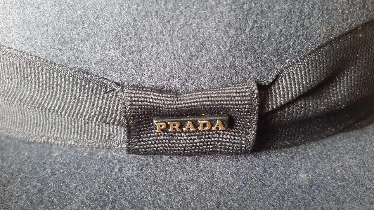 Chapeu vintage legitimo Prada 