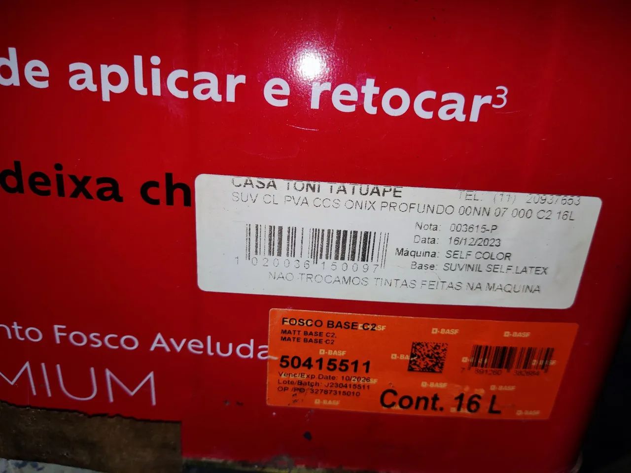 Black Friday - Tinta Suvinil Clássica - Exterior/Interior Cor: Onix Profundo - Foto 2