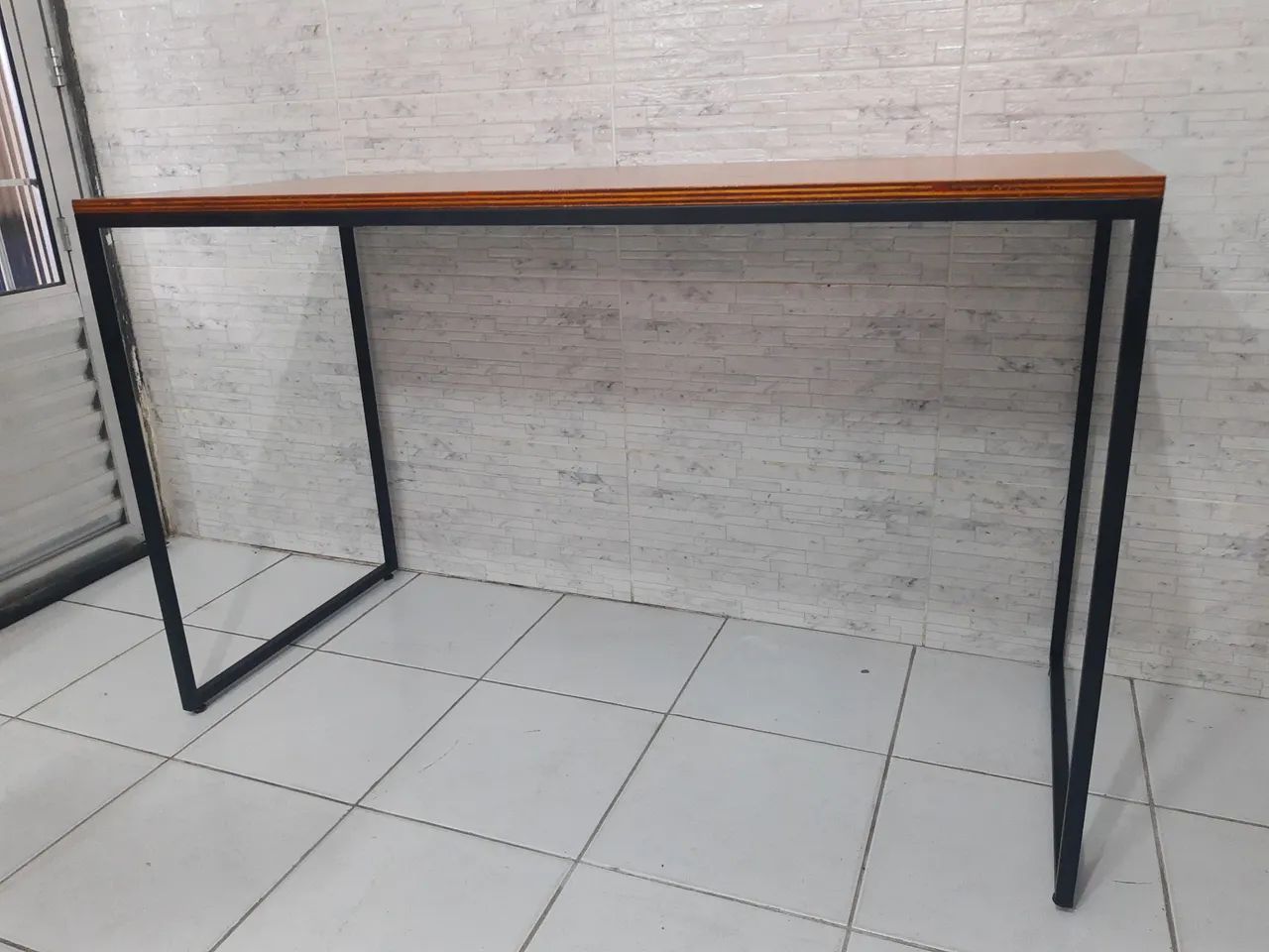 Mesa/escrivaninha estilo industrial feita sob medida! Metal e madeira! escritório home off - Foto 5