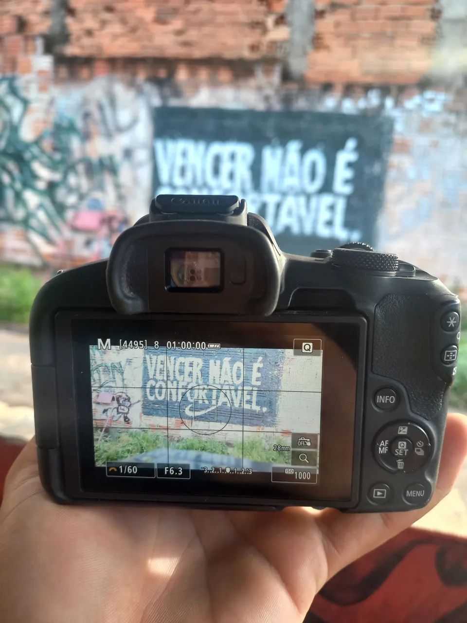 Cheap Camera In Rio Câmera Canon EOS R50 com 18-45mm e 55-210mm - Câmeras e Filmadoras ...