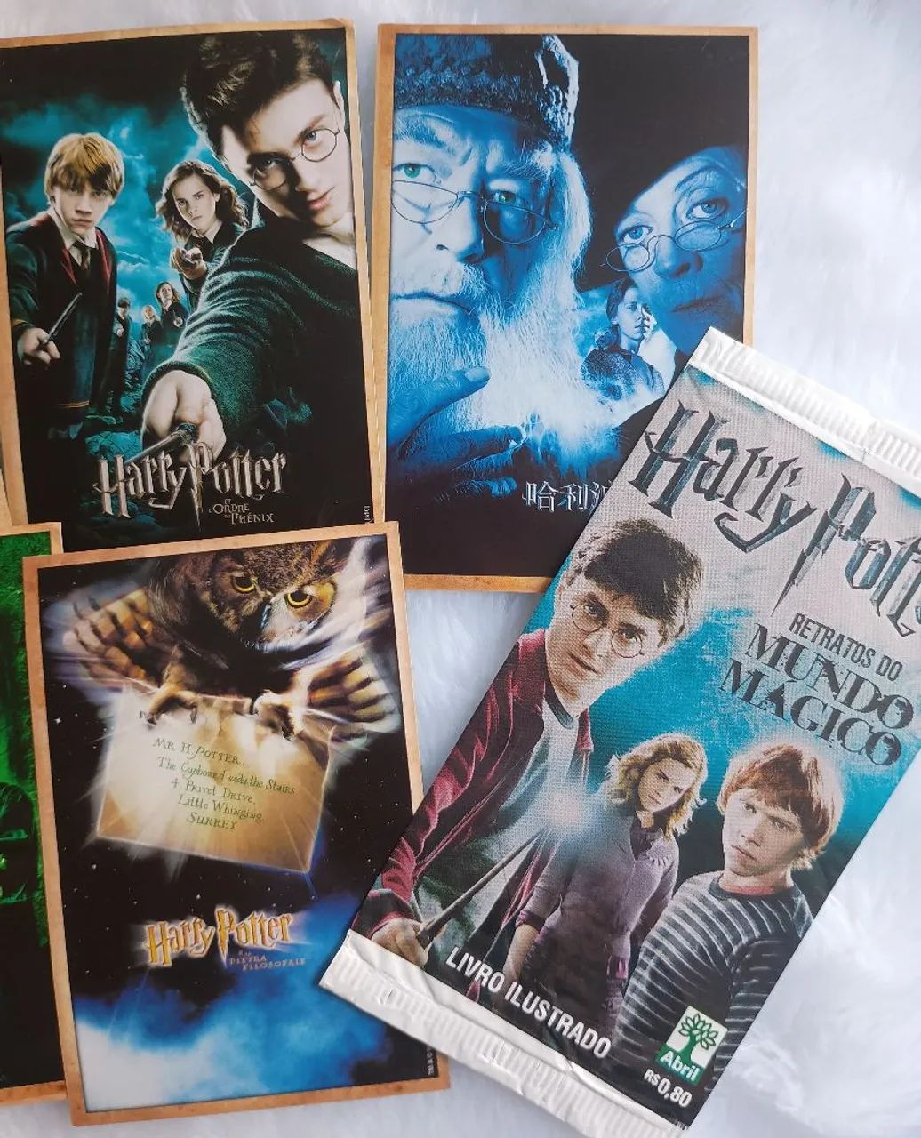 Harry Potter retratos do mundo mágico figurinhas  - Foto 2