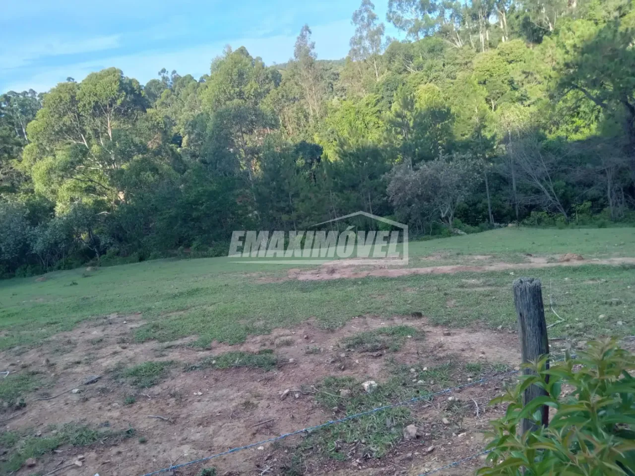 Terreno em Condomínios em Itu